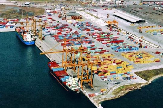 Πολιτικό μασάζ στο προσωπικό του ΟΛΘ
