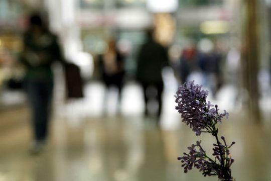 Το πασχαλινό ωράριο καταστημάτων σε Αθήνα και Θεσσαλονίκη