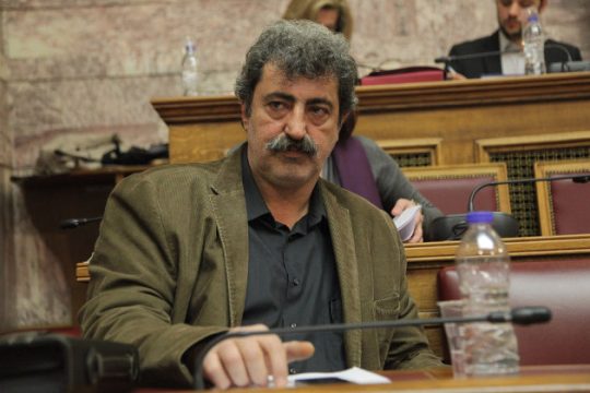 Αποδοκιμασία για τις δηλώσεις Πολάκη