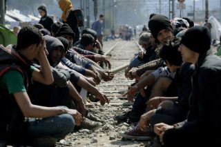 Στην Ειδομένη ακόμα περιμένουν…