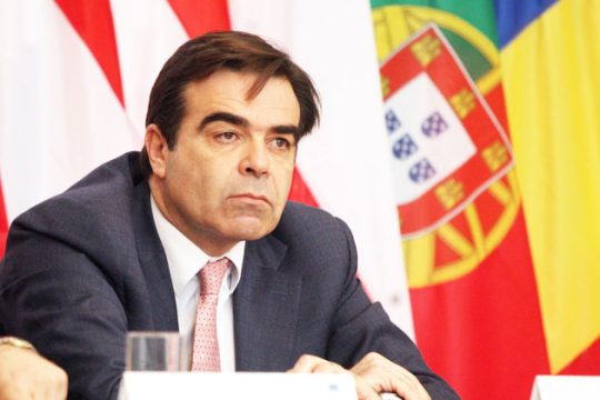 Συντονισμένα οι θεσμοί… ξεπερνούν το θέμα των συνομιλιών