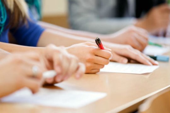 Θέματα πανελλαδικών: Αρχαία Ελληνικά, Ο.Π. Ανθρωπιστικών Σπουδών