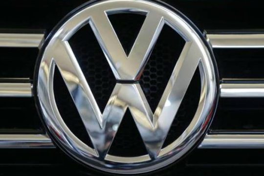 Ανάκληση 91.000 πετρελαιοκίνητων Passat από τη VW