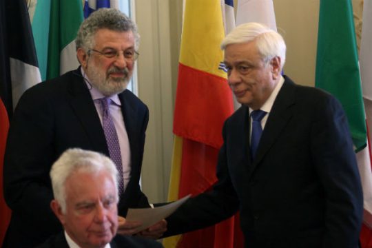 Βραβεία Ήθους και Ευρωπαϊκού Προσανατολισμού με «άρωμα» ΕΦ.ΣΥΝ.