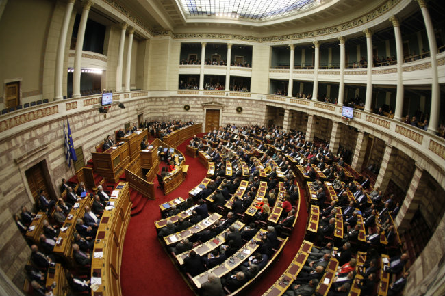 Μονόδρομος η εφαρμογή του Μνημονίου