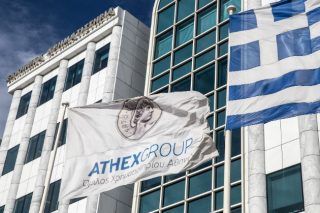 Μια δεκαετία πίσω η οικονομία