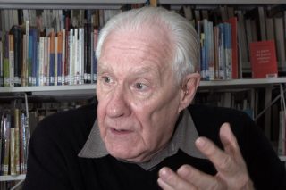 «Υπάρχει αφύπνιση της Ιστορίας, αλλά όχι αφύπνιση της πολιτικής»