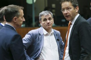 Οι θεσμικοί παράγοντες λύνουν τη σιωπή τους