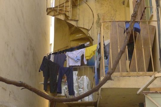 Μέσα στον λαβύρινθο της αφήγησης