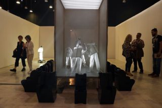 Λαμπερή και πολιτική Art-Athina