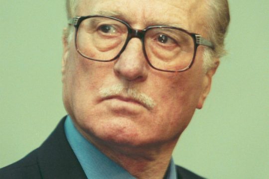 Πέθανε ο πρώην υπουργός του ΠΑΣΟΚ, Νικόλαος Αθανασόπουλος