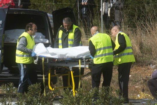 Νεκροί και δεκάδες τραυματίες από ανατροπή λεωφορείου στο Τέξας