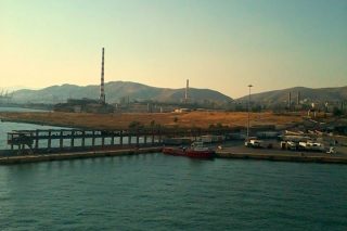 Ζητούν την κατεδάφιση βιομηχανικού μνημείου στο λιμάνι του Πειραιά
