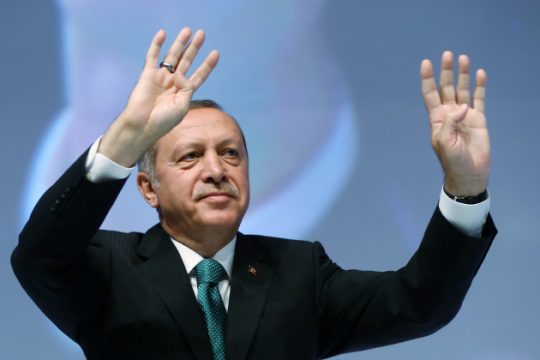Πληρώνει με το ίδιο νόμισμα ο Ερντογάν