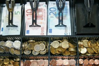Οι… μπαμπούλες του λιμνάζοντος καπιταλισμού