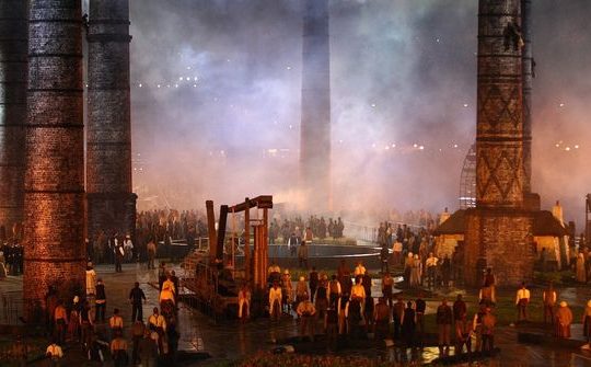 Από τις σκοτεινές ρίζες της Ευρώπης στο πτηνό της Αθηνάς