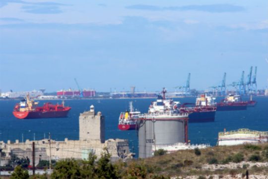 Χιονοστιβάδα απεργιών στο «παρά πέντε» του Euro