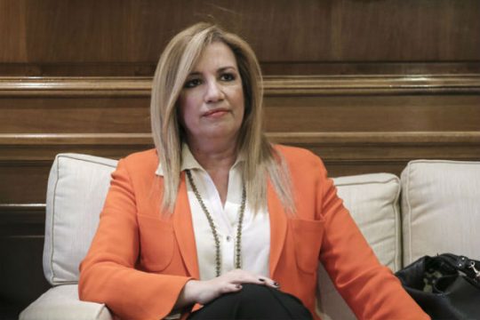 Επανεκκίνηση, με απουσίες