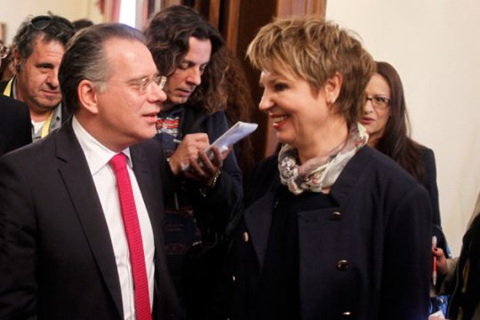 Ο «πόλεμος» των hashtags