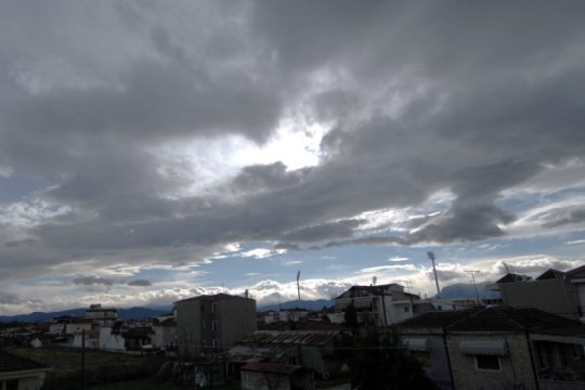 Συννεφιασμένη Δευτέρα