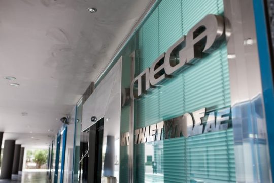 Το MEGA στη μέγγενη των νόμων της αγοράς