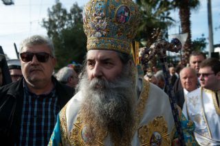Χείμαρρος 4.200 λέξεων κατά πάντων από τον Σεραφείμ