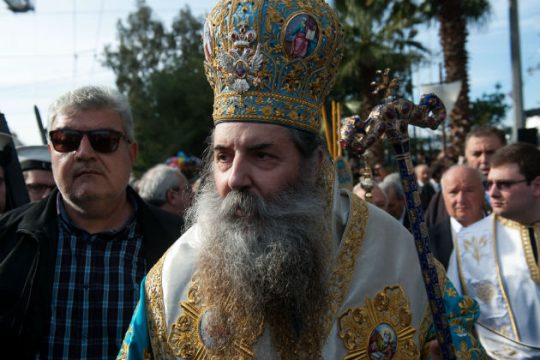 Χείμαρρος 4.200 λέξεων κατά πάντων από τον Σεραφείμ