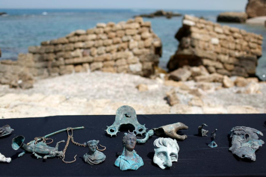 Ρωμαϊκό ναυάγιο ανακαλύφθηκε στο αρχαίο λιμάνι Καισάρειας