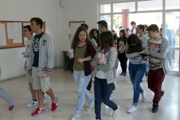 Τα θέματα και οι απαντήσεις σε Ιστορία και Φυσική Κατεύθυνσης