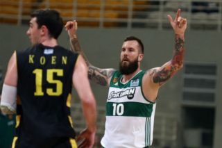Με το μυαλό στον τελικό
