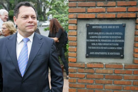 Συνεχίζεται η κόντρα για τον πρέσβη