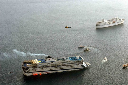 Υπουργική παρέμβαση για το ναυάγιο του «Sea Diamond»