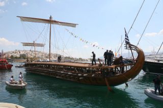 Στον Πειραιά το ακριβές αντίγραφο της αρχαίας Αθηναϊκής τριήρους