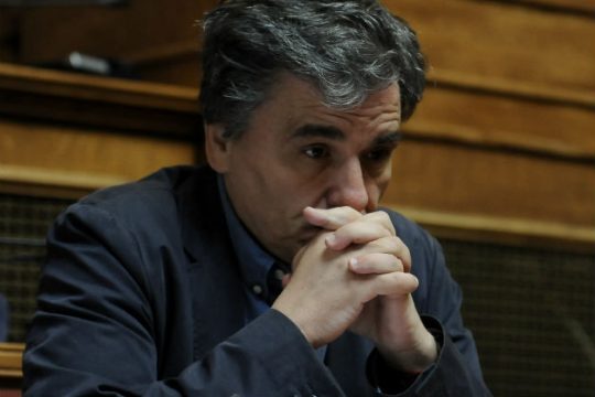 Τι λέει Τσακαλώτος και ΥΠ.ΟΙΚ. για το «υπερταμείο»