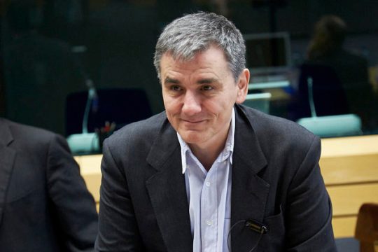 Αισιοδοξία για τη δόση- «Μικρό καλάθι» για το χρέος