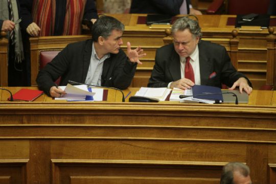Βασικές διατάξεις ασφαλιστικού και φορολογικού ν/σ (πίνακες)