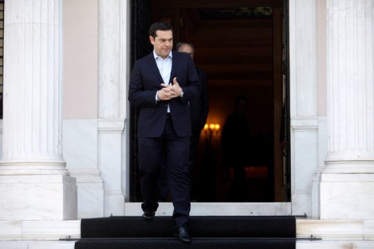 Τα «προαπαιτούμενα» ανοίγουν το δρόμο για τη δόση