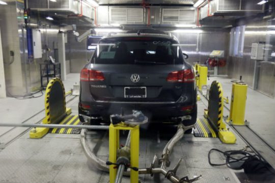 Περίπου 20.000 «πειραγμένα» Volkswagen στην Ελλάδα