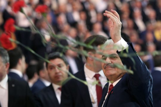 Εδωσε «όρκο πίστης» και… πιάνει δουλειά