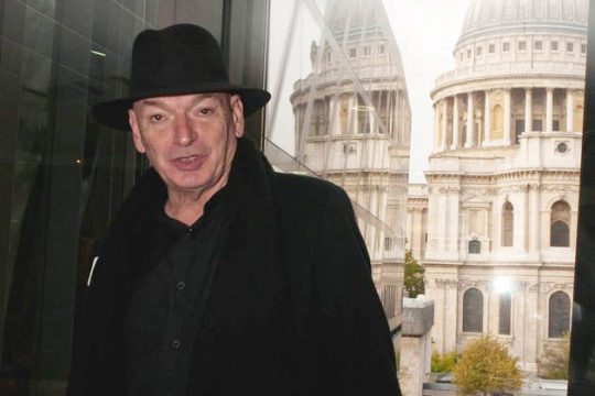 Οι μαγικοί καθρέφτες του Ζαν Νουβέλ