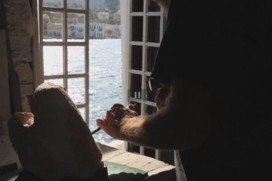 Η Εκκλησία διώχνει τον «Αγιο» από το Καστελόριζο;