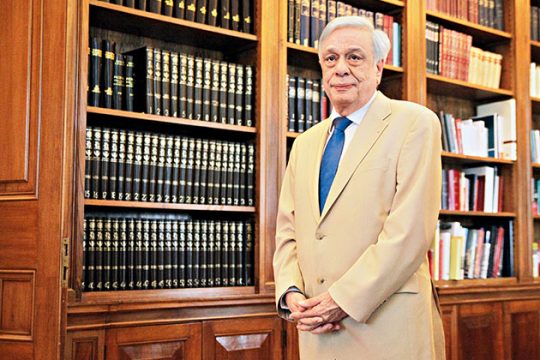 Οι διορισμοί, το χαστούκι και τα προεδρικά σαλόνια