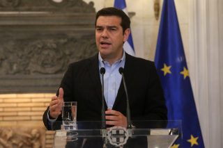 Βρίσκοντας λύση στον γρίφο της ανάπτυξης