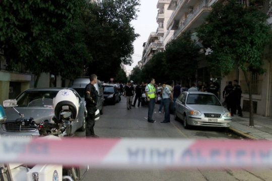 Δεκατετράχρονος βρέθηκε μαχαιρωμένος έξω από τη Θεσσαλονίκη
