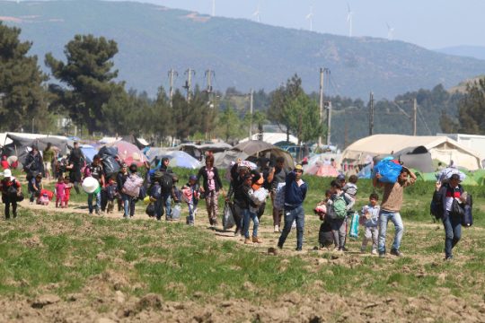 Η Frontex προτιμά… κλειστά Βαλκάνια