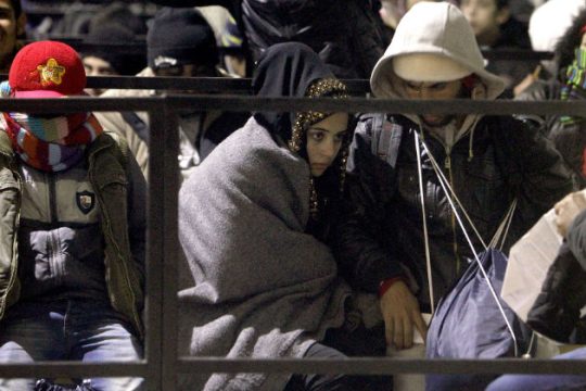 Εμβολιασμοί στους χώρους φιλοξενίας προσφύγων