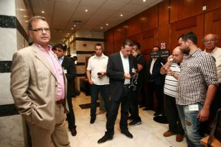 Οριακή έγκριση απολογισμού, μήνυση για Γκιρτζίκη