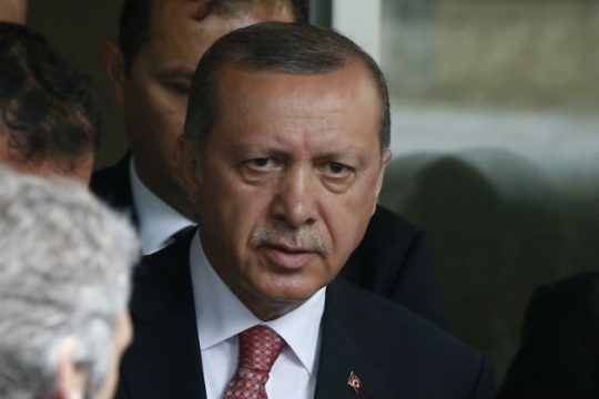 Η Τουρκία δεν χρειάζεται κανέναν, μόνο τον Ταγίπ Ερντογάν…