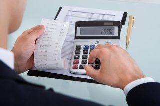 Αύξηση 2% για τα φορολογικά έσοδα το 5μηνο