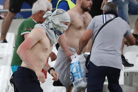 Δρακόντεια μέτρα και προσαγωγές για τα επεισόδια στο Euro